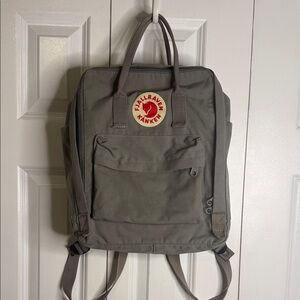 Fjallraven Kånken Backpack — Gray
